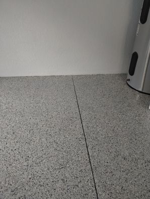 Garage Floor Epoxy Coating in Deltona, FL (3)